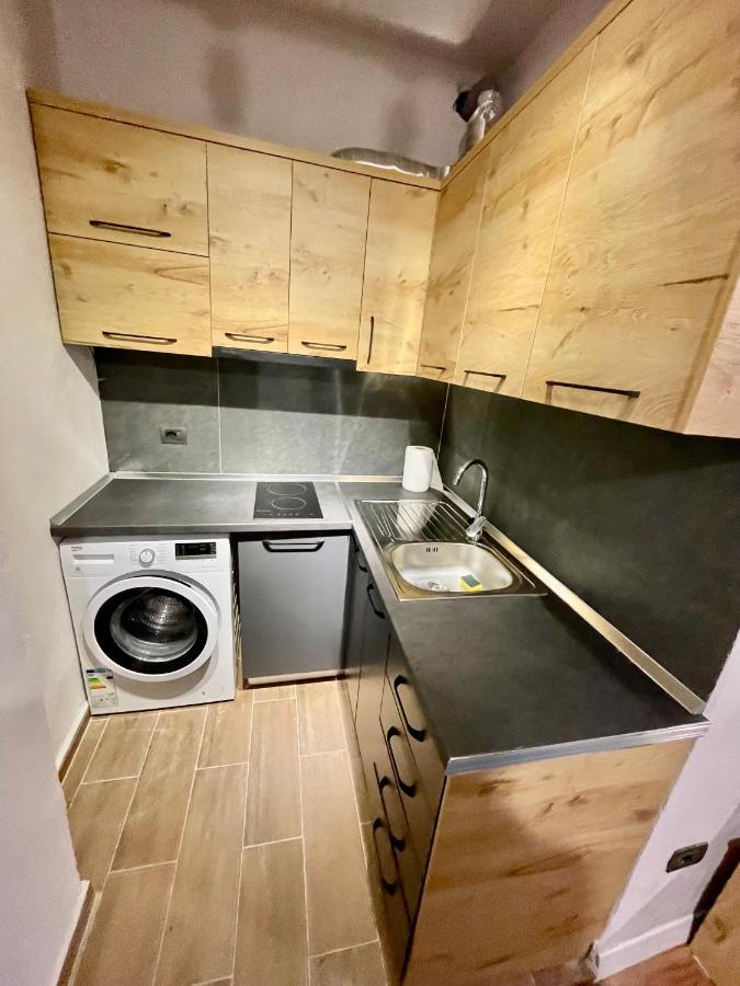 Keon Superb Studio Apartament Tirana Eksteriør billede