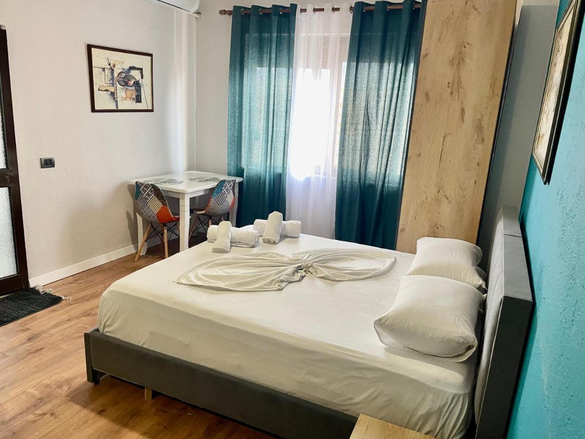 Keon Superb Studio Apartament Tirana Eksteriør billede