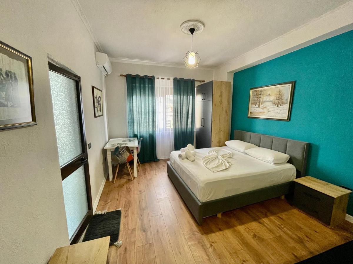 Keon Superb Studio Apartament Tirana Eksteriør billede